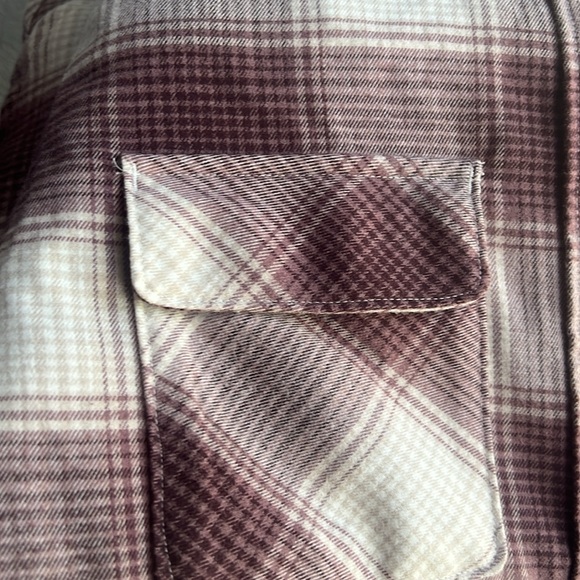 A&F button down shacket - Picture 4 of 4